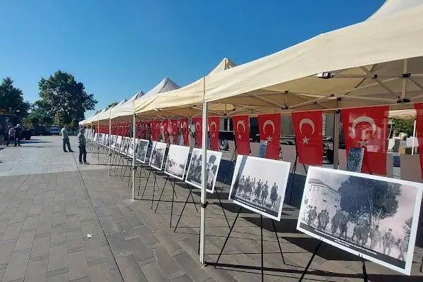 Kent Meydanı - Resim 10