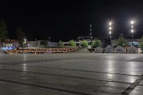 Kent Meydanı - Resim 17