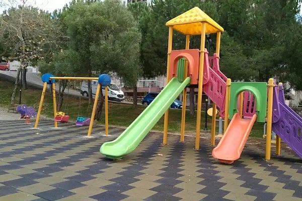 Tahsin Yazıcı Parkı - Resim 1