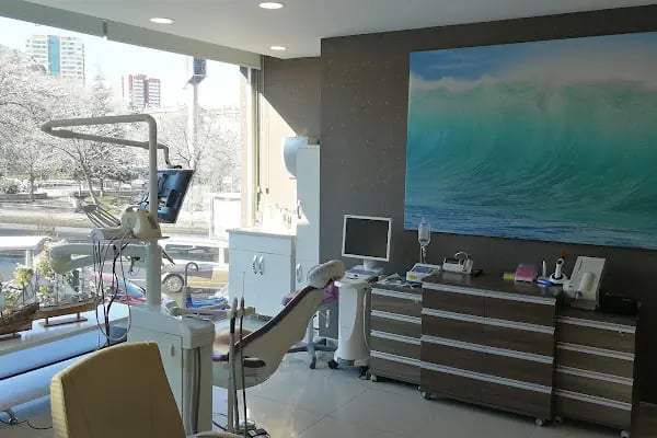 Dr. Dt. Kerem Aras - Protez Uzmanı - Ümitköy Zirkon İmplant Estetik Ortodonti - Resim 3