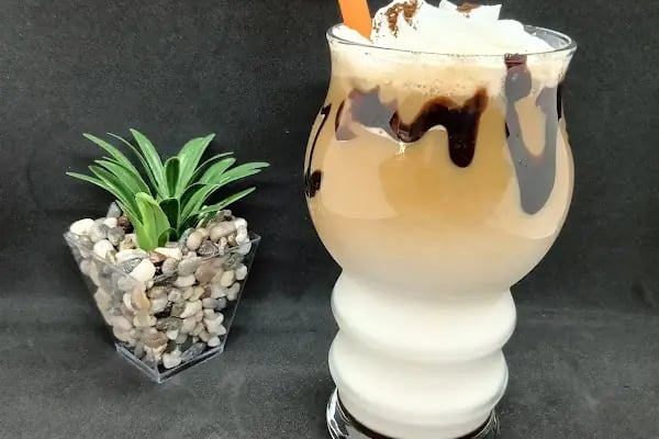 The Moon Cafe Bayrampaşa - Resim 8