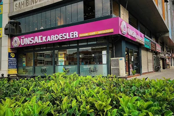 Ünsal Kardeşler Restoran ve Pastane - Resim 2