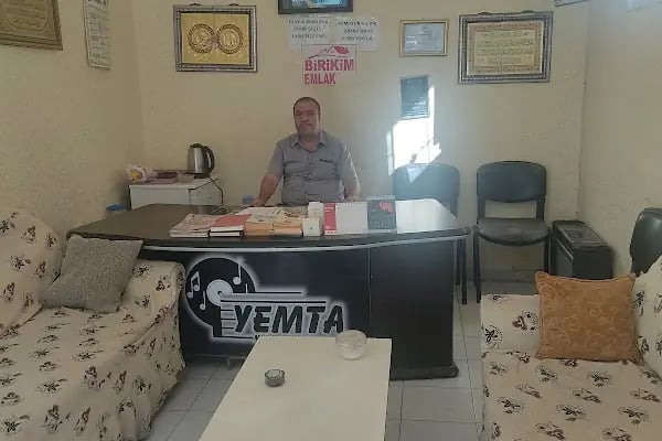 Kumsal ada halisaha ve yüzme havuzu - Resim 4