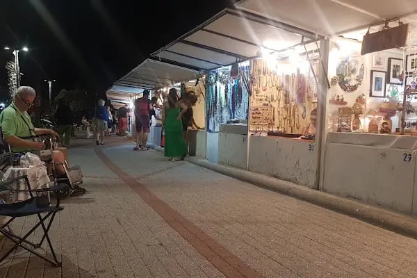 Turgutreis Sanatçılar Sokağı - Resim 5