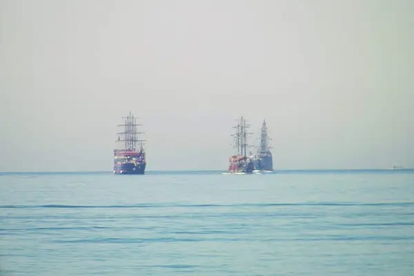 Azakoğlu Sahil Sitesi - Resim 12