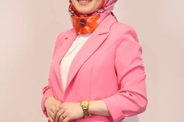 Uzman Klinik Psikolog &amp; Psikoterapist Alev Gamze Akbay | Kadıköy Caddebostan Psikolog - Resim 4