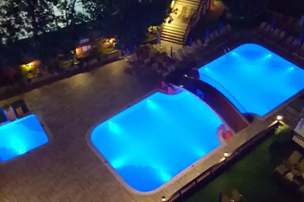 Flower Garden Apart Otel - Resim 17