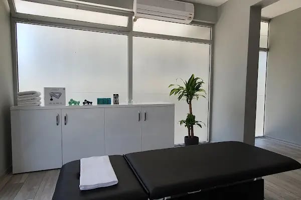 Profiz | Kayropraktik, Fizyoterapist, Manuel Terapi, Skolyoz, Reformer Pilates - Resim 5