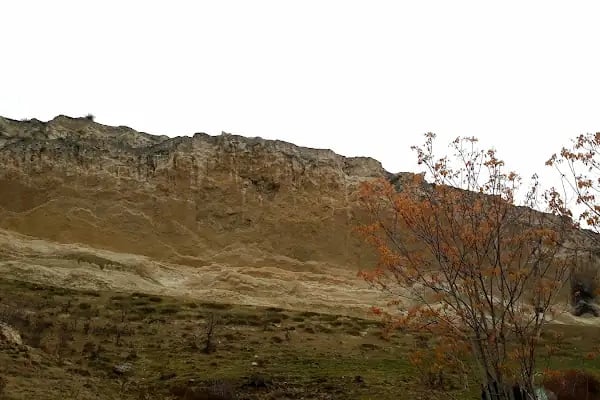 Selçuklu Türbesi - Resim 9
