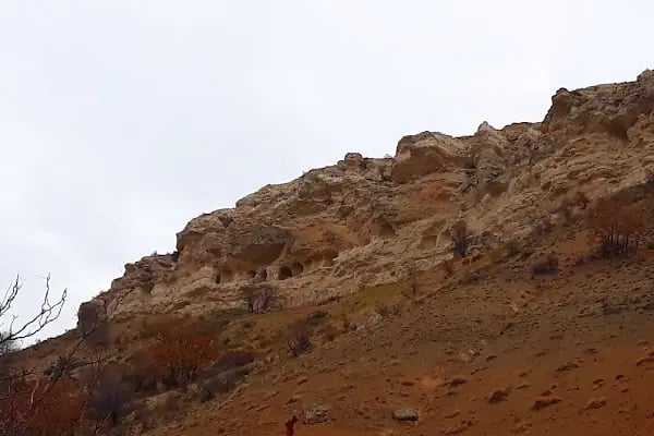 Selçuklu Türbesi - Resim 15