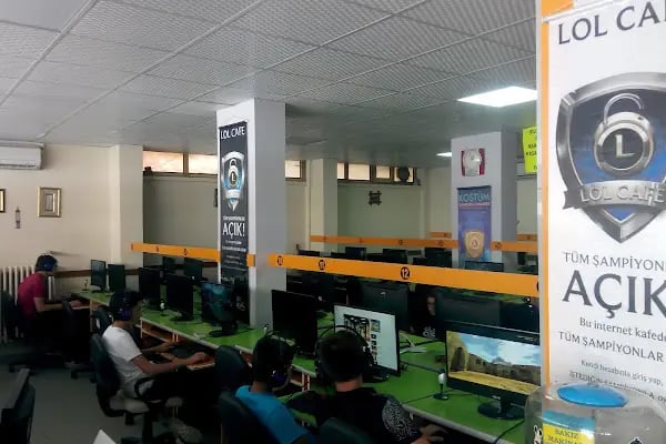Zeyna İnternet Cafe - Resim 5