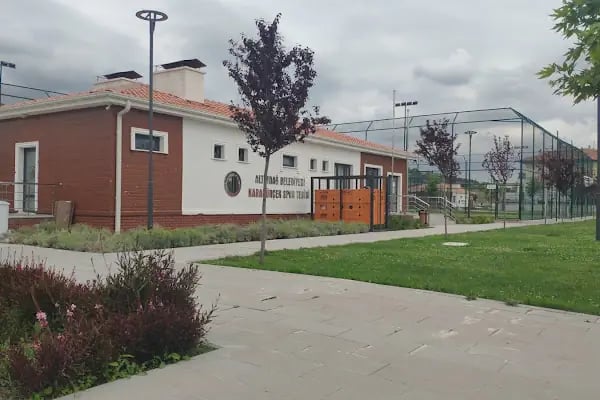 Karapürçek Köyü Spor Tesisleri - Resim 15
