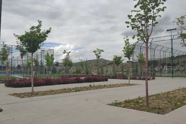 Karapürçek Köyü Spor Tesisleri - Resim 17