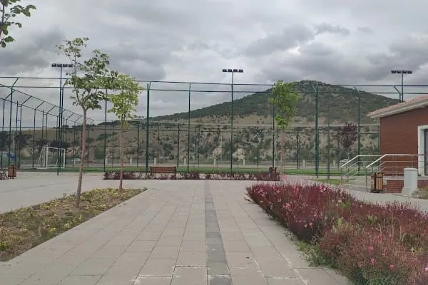 Karapürçek Köyü Spor Tesisleri - Resim 18
