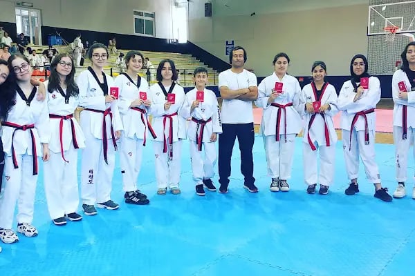 TAEKWONDO KARATE KICK-BOKS KEMPO HAPKİDO UZAK DOĞU SAVUNMA SANATLARIN MERKEZİ - Resim 11