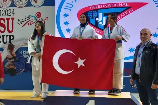 TAEKWONDO KARATE KICK-BOKS KEMPO HAPKİDO UZAK DOĞU SAVUNMA SANATLARIN MERKEZİ - Resim 10