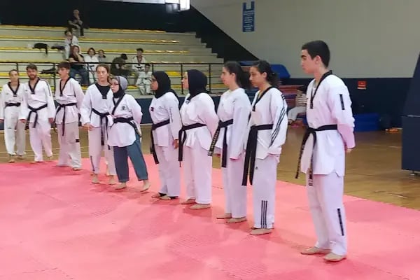 TAEKWONDO KARATE KICK-BOKS KEMPO HAPKİDO UZAK DOĞU SAVUNMA SANATLARIN MERKEZİ - Resim 17