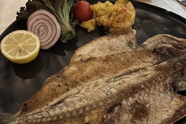 D La Plaza Restaurant &amp; Bar - Resim 10