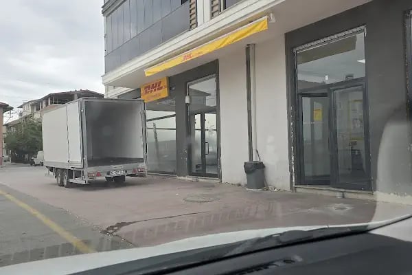 DHL eCommerce - Ozanlar Şubesi - Resim 7