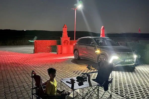 Karaburun Karavan Kamp Alanı - Resim 4