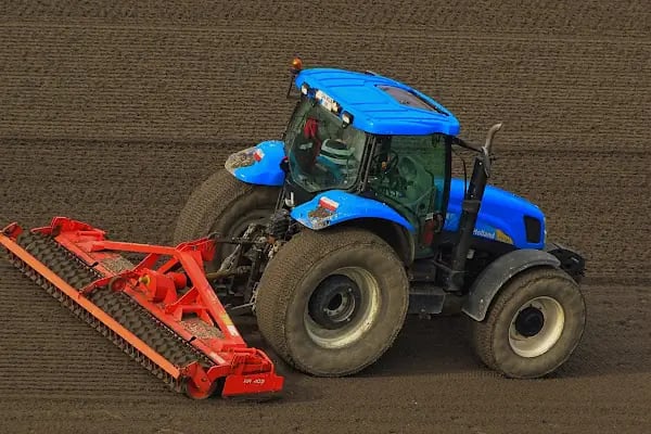 Türk Traktör Erenler Fabrikası - Resim 16