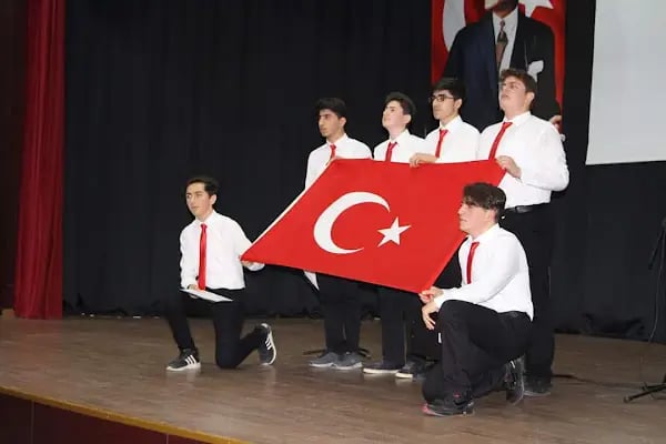 KÜLTÜR KOLEJİ (SAĞLIK LİSESİ &amp; ANADOLU LİSESİ) - Resim 6