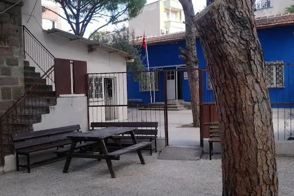 Hatuniye Cami - Resim 5