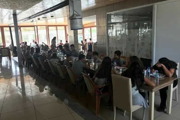 Üç Yıldız Pide Kebap Salonu - Resim 10