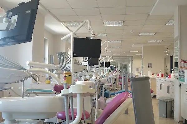 Hacettepe Üniversitesi Diş Hekimliği Fakültesi - Resim 9