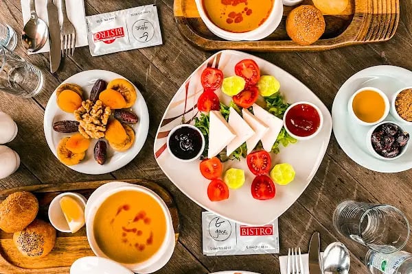 Bistro PrimeMall - Resim 9