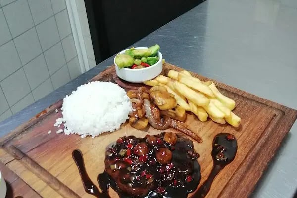 Bistro PrimeMall - Resim 11