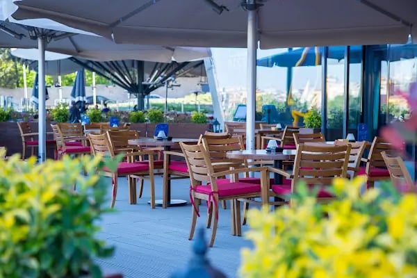 Bistro PrimeMall - Resim 12