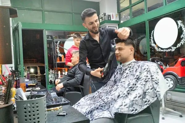 Balıkesir Makas10 Erkek Kuaförü / Berberi - Resim 18