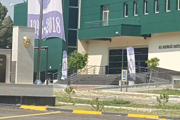 Çukurova Üniversitesi Diş Hekimliği Fakültesi - Resim 13