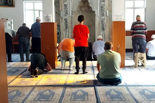 Hacı Hasan Cami - Resim 16
