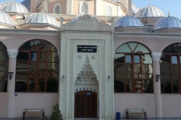 Yavuz Sultan Selim Cami - Resim 13