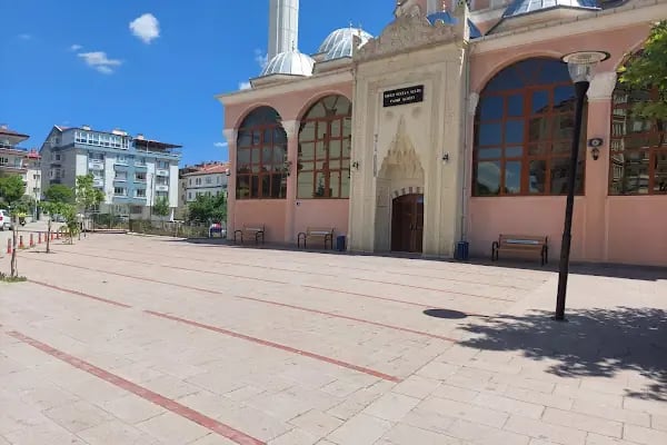 Yavuz Sultan Selim Cami - Resim 8