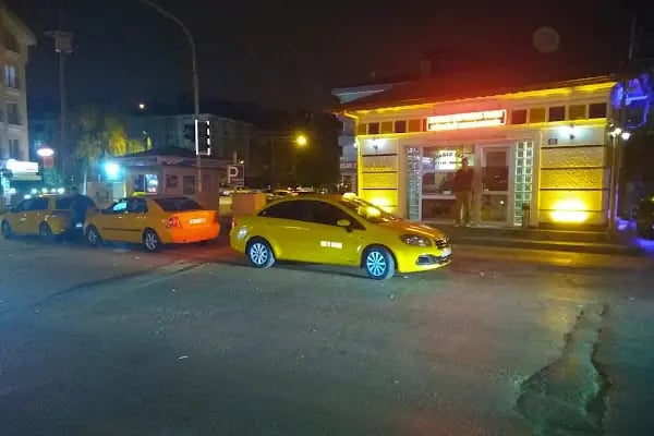 Türközü Taksi Durağı - Resim 20