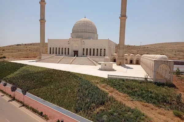 Mardin Artuklu Üniversitesi Yarı Olimpik Yüzme Havuzu - Resim 5