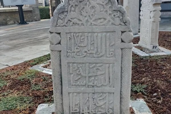 Taş Medrese Taş Eserler Müzesi - Resim 6