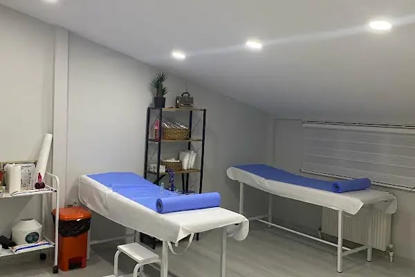 Hacamat Terapi Merkezi / Hacamat ve Sülük Tedavisi - Resim 2
