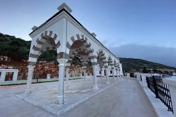 Eroglu Nuri Camii - Resim 3