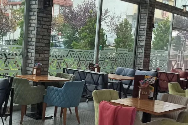 İBB Azerbaycan Dostluk Parkı - Resim 12
