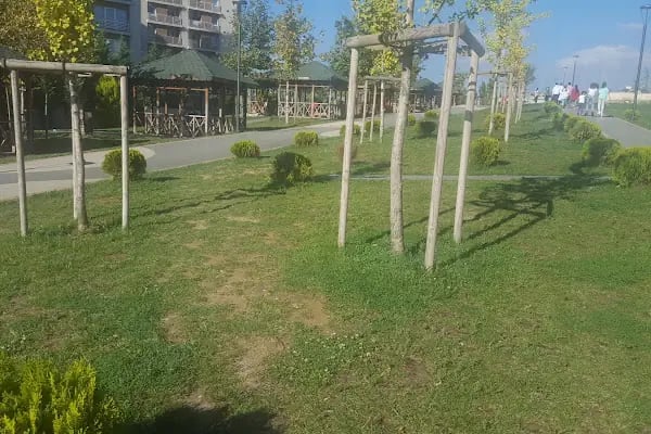 İBB Azerbaycan Dostluk Parkı - Resim 2