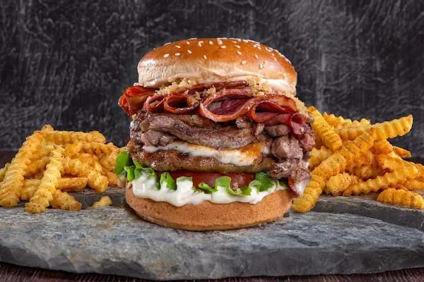 Ohannes Burger Balçova - Resim 5