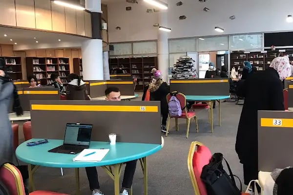 Altındağ Belediyesi Yıldıztepe kütüphanesi - Resim 12