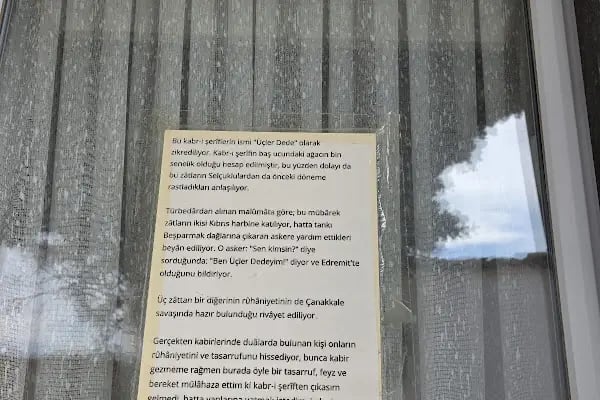Üçler Dede türbesi - Resim 18