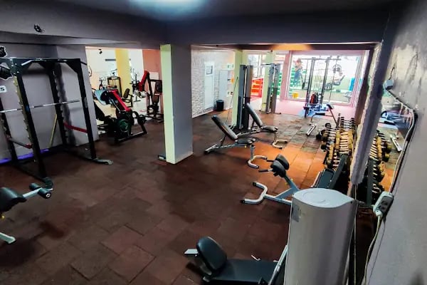 İron Fitness - Resim 12