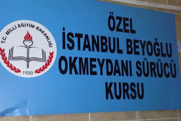 Özel Okmeydanı Sürücü Kursu - Resim 17