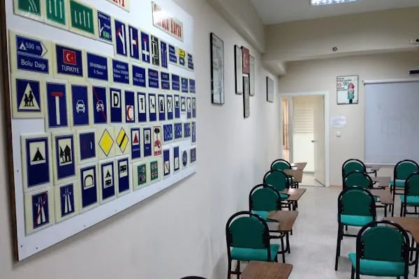 Özel Okmeydanı Sürücü Kursu - Resim 5
